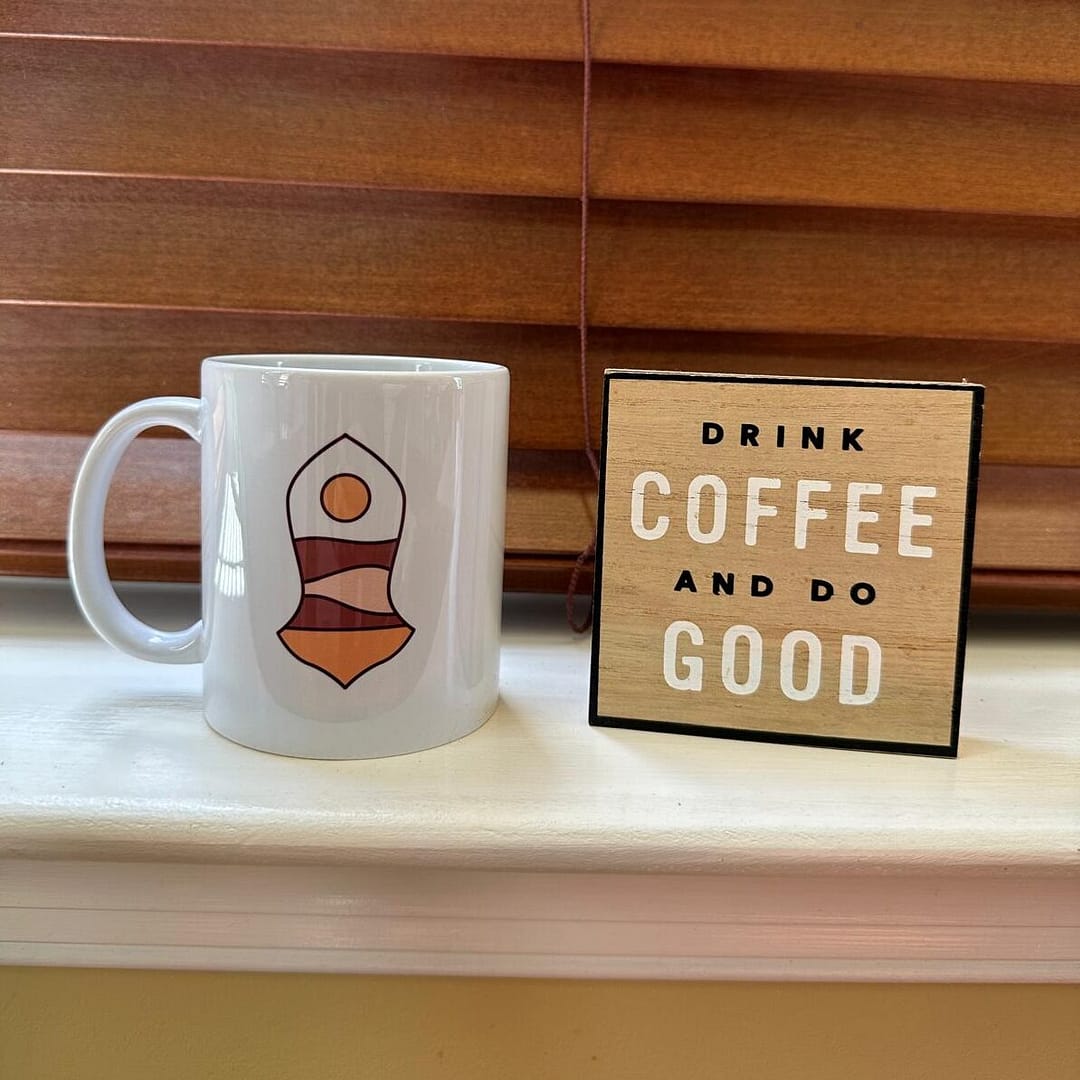 Mug with the block with the saying imprinted: Drink Coffee and Do Good